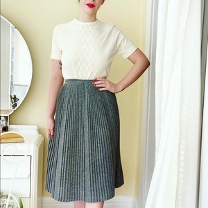 1940s Grey Wool Accordion Pleat Staple Skirt